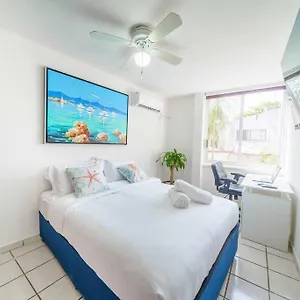Villa Mantarraya - 2 Br, Cancún